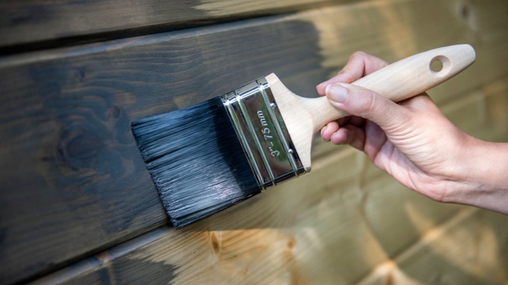 Ranking of the best outdoor wood paints for 2025