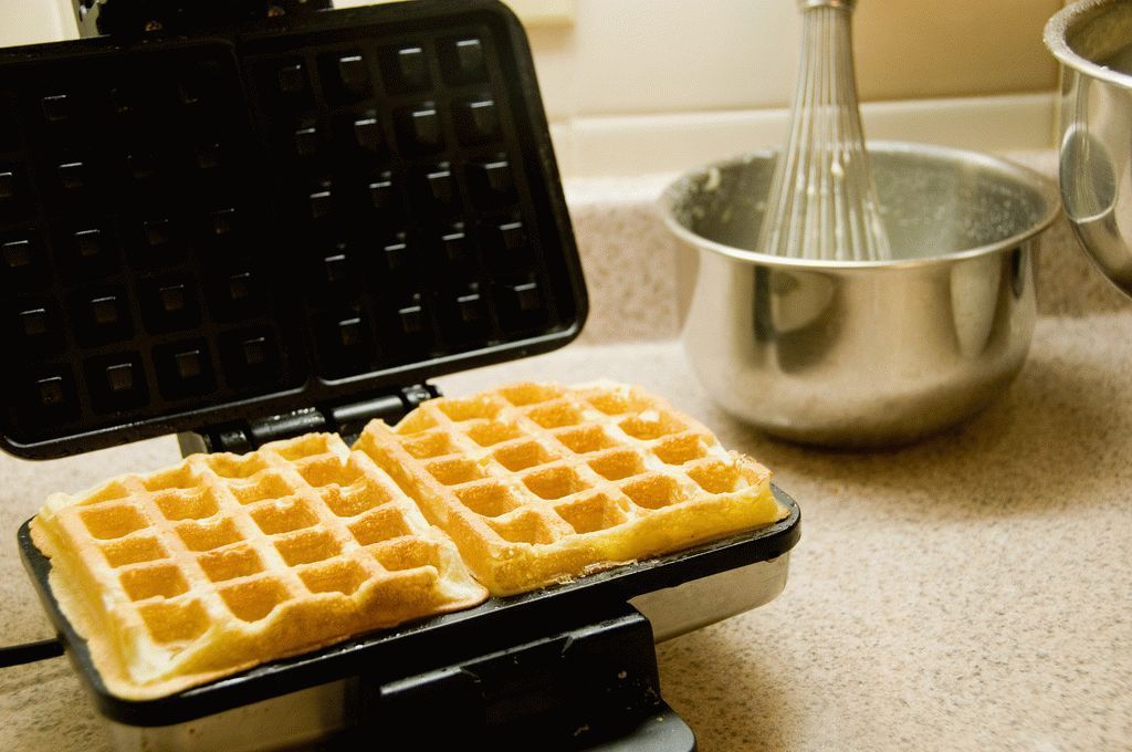 The best waffle irons for home in 2025