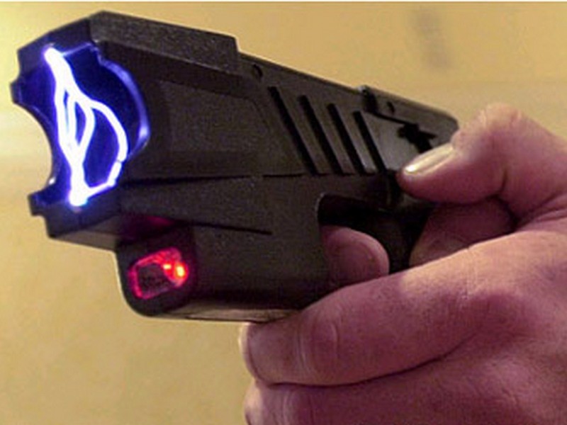 Best stun guns in 2025