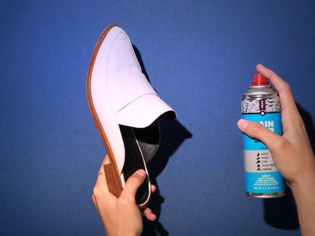 The best water-repellent impregnations for shoes and clothing in 2025