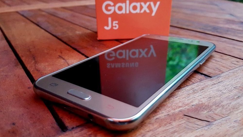 Pametni telefon Samsung Galaxy J5 (2017) - prednosti i mane