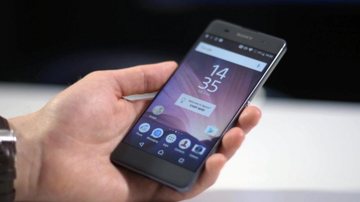 Pregled pametnog telefona Sony Xperia XA3 - prednosti i mane