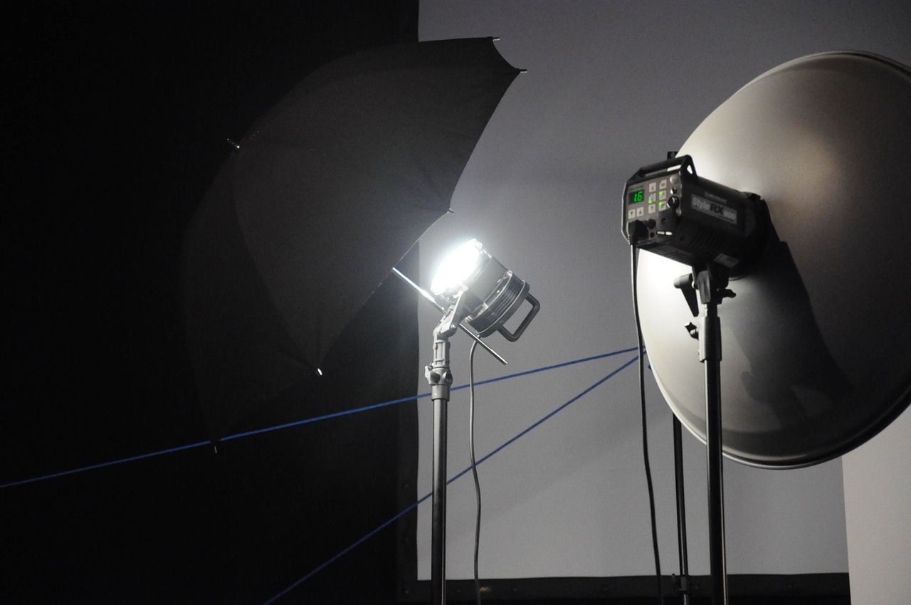 Review of the best reflectors for a photo studio in 2025