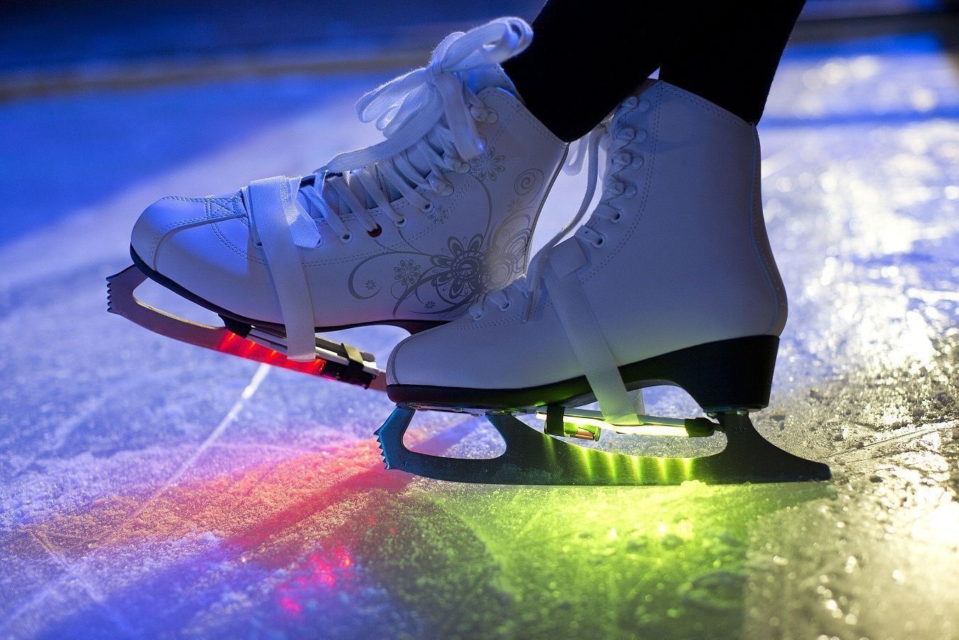 Rating of the best ice rinks in Krasnoyarsk in 2025