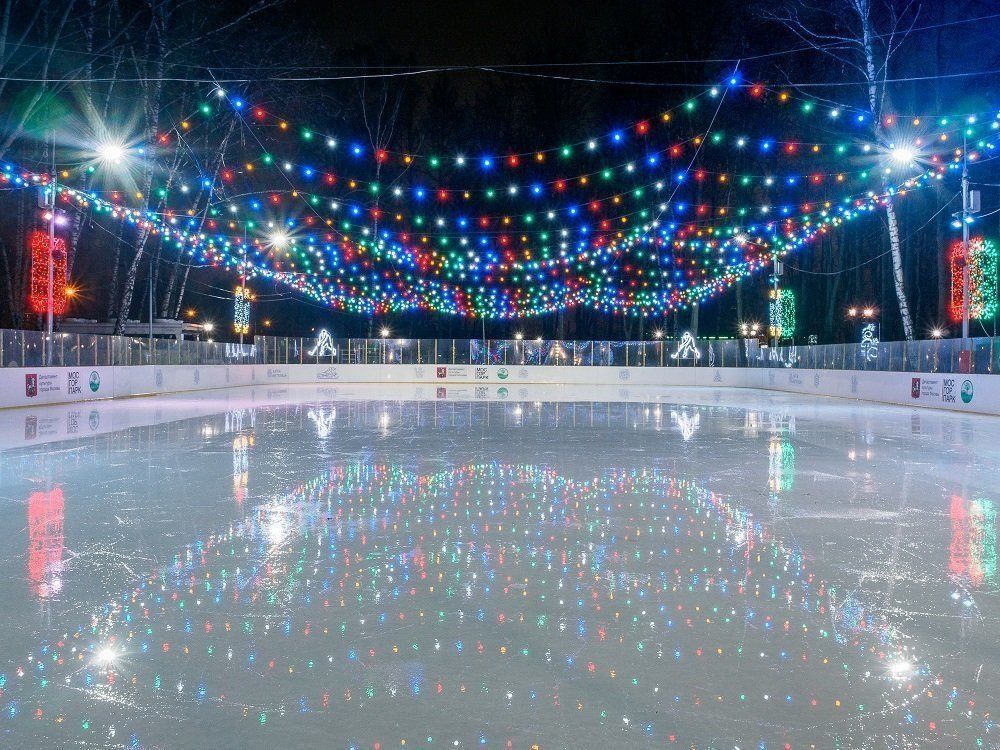 Rating of the best ice rinks in Chelyabinsk - free and paid