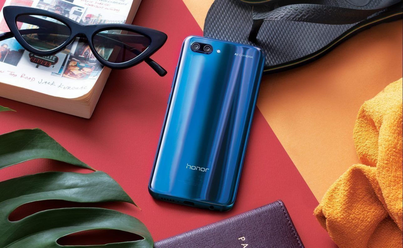 Smartphone Honor 10 Premium: advantages and disadvantages