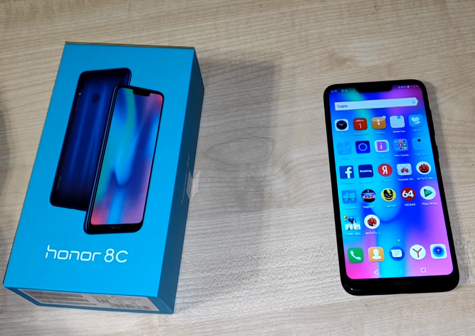 Honor 8C je izvrstan pametni telefon s izdržljivom baterijom