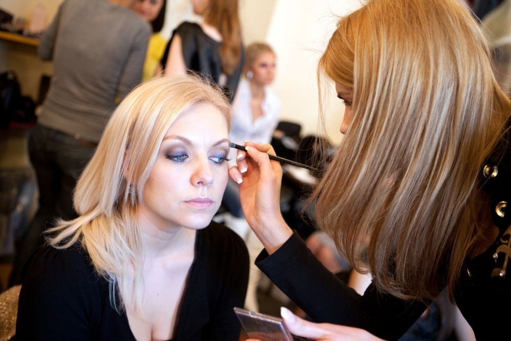 Review of the best makeup schools and courses in Crimea in 2025