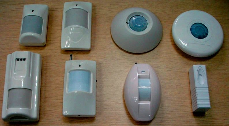 Rating of the best motion sensors for turning on the light of 2025