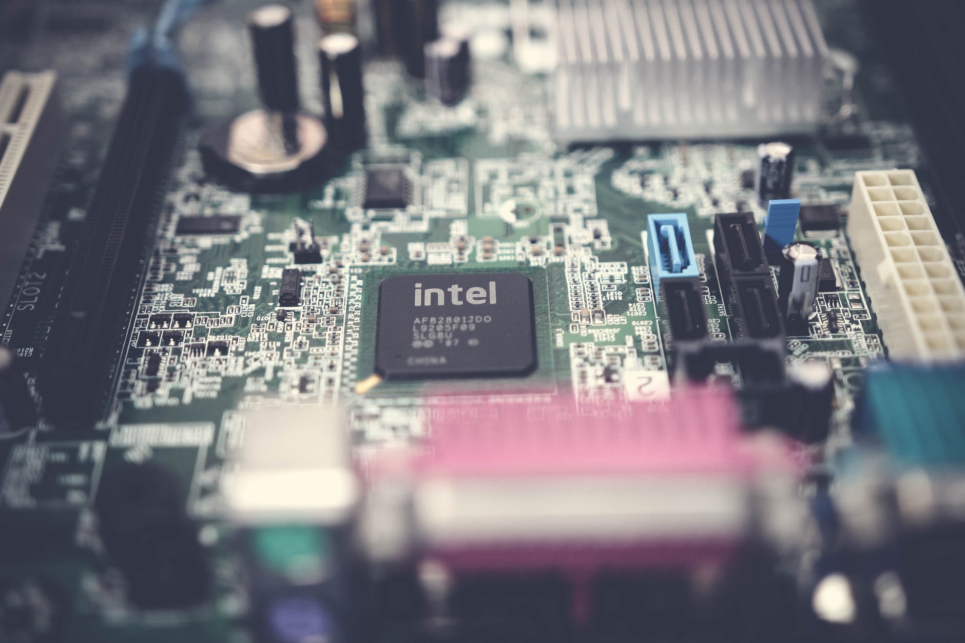 Ranking of the best motherboards for Intel processors for 2025