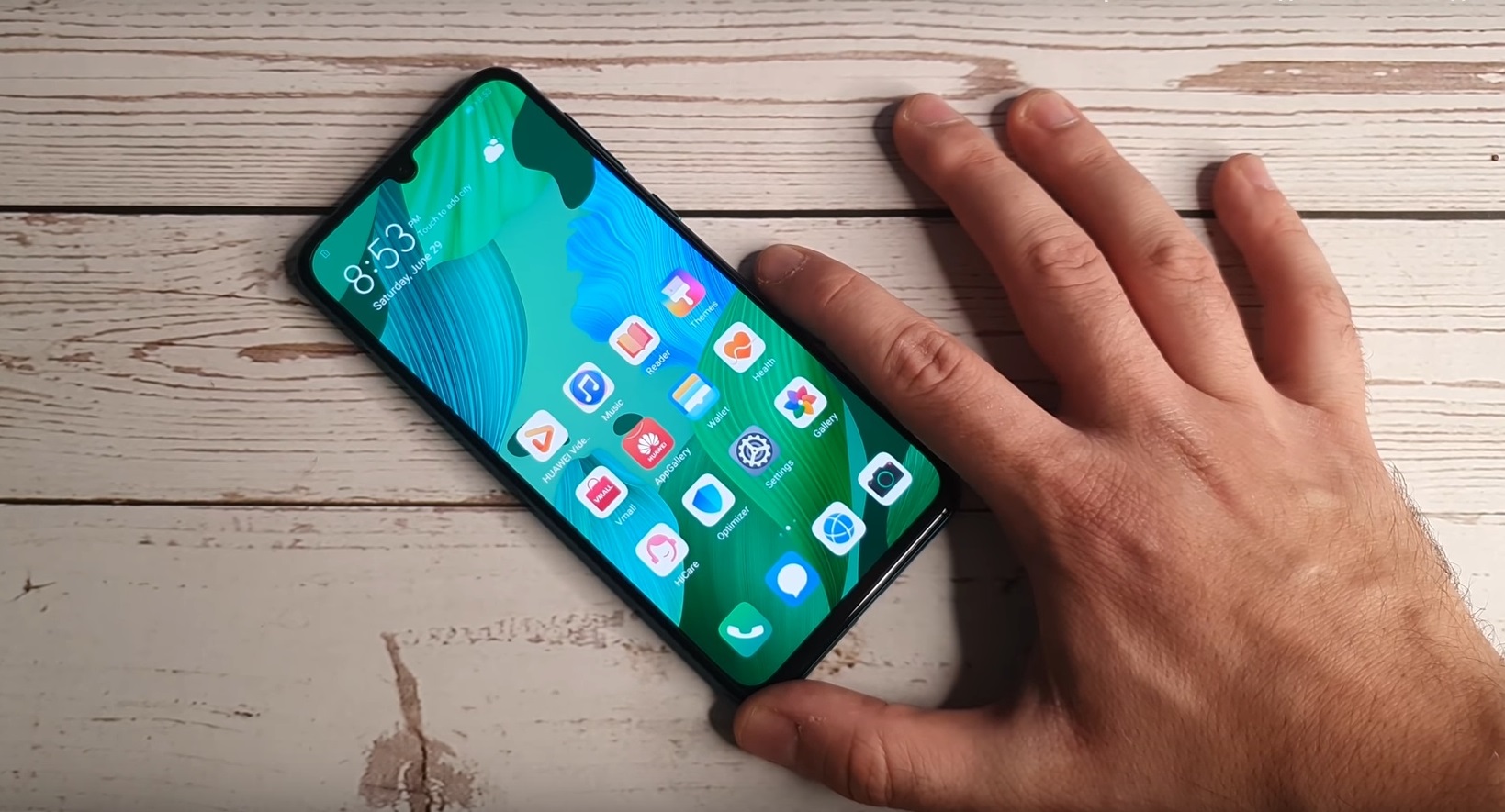 Smartphone Huawei nova 5 Pro - advantages and disadvantages