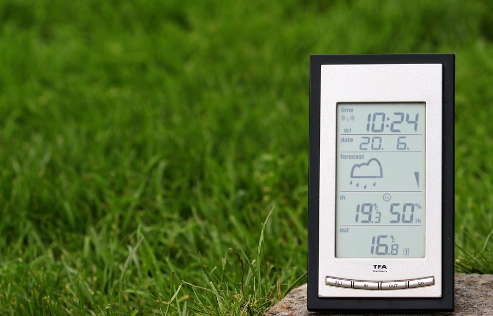 Rating of the best hygrometers (humidity sensors) for 2025