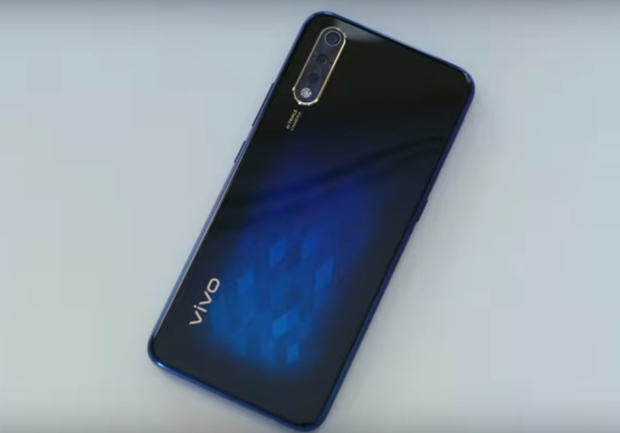 Pametni telefon Vivo V17 Neo - prednosti i mane