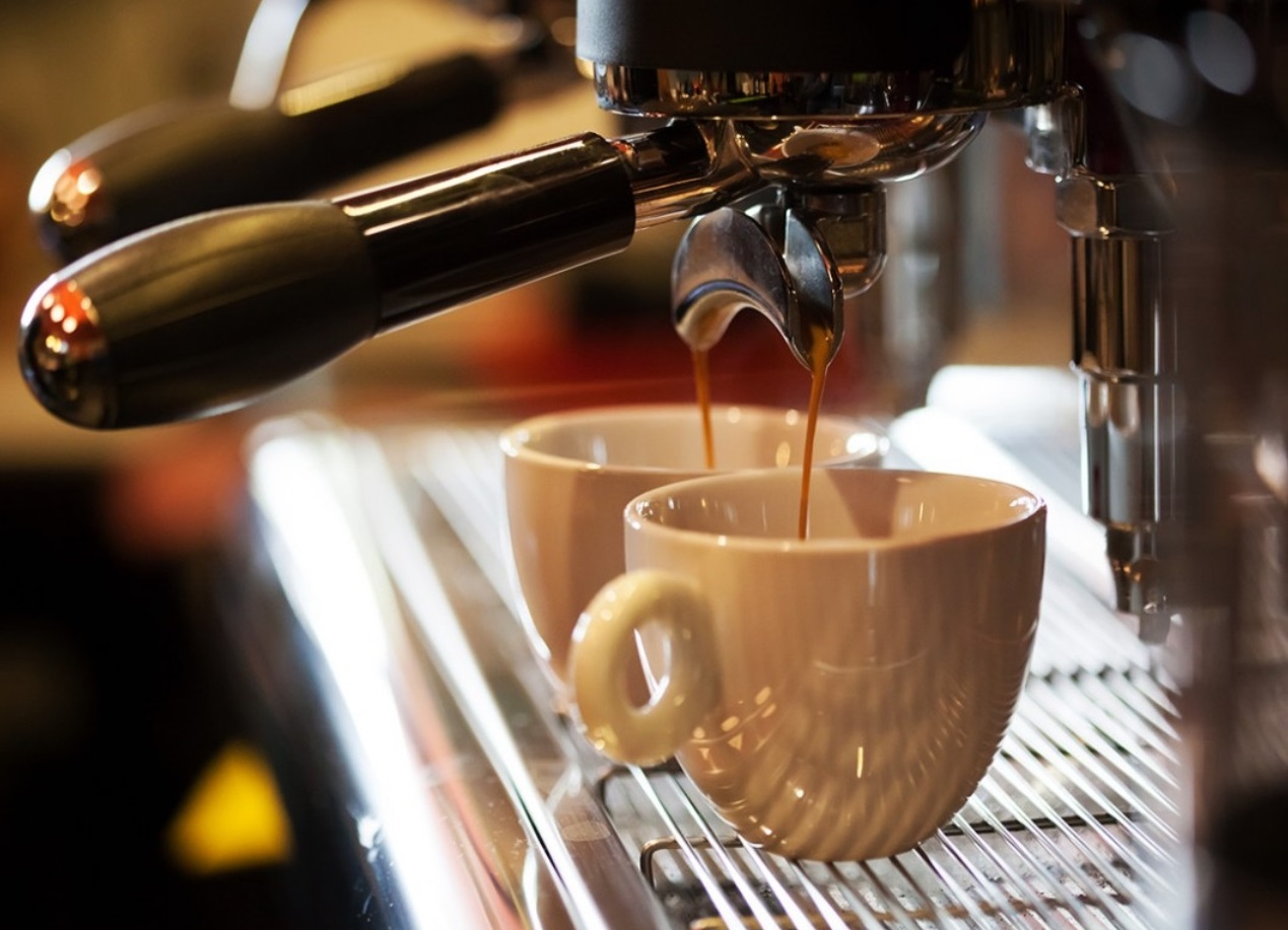 Rating of the best coffee machines with an automatic cappuccinatore for 2025