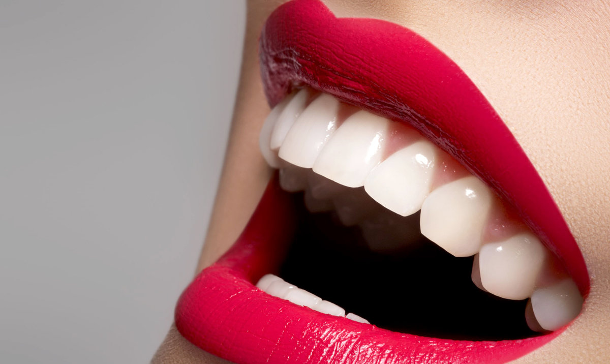 Ranking the best teeth whitening products for 2025