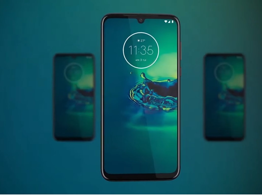 Présentation du smartphone Motorola G8 Plus avec les principales fonctionnalités