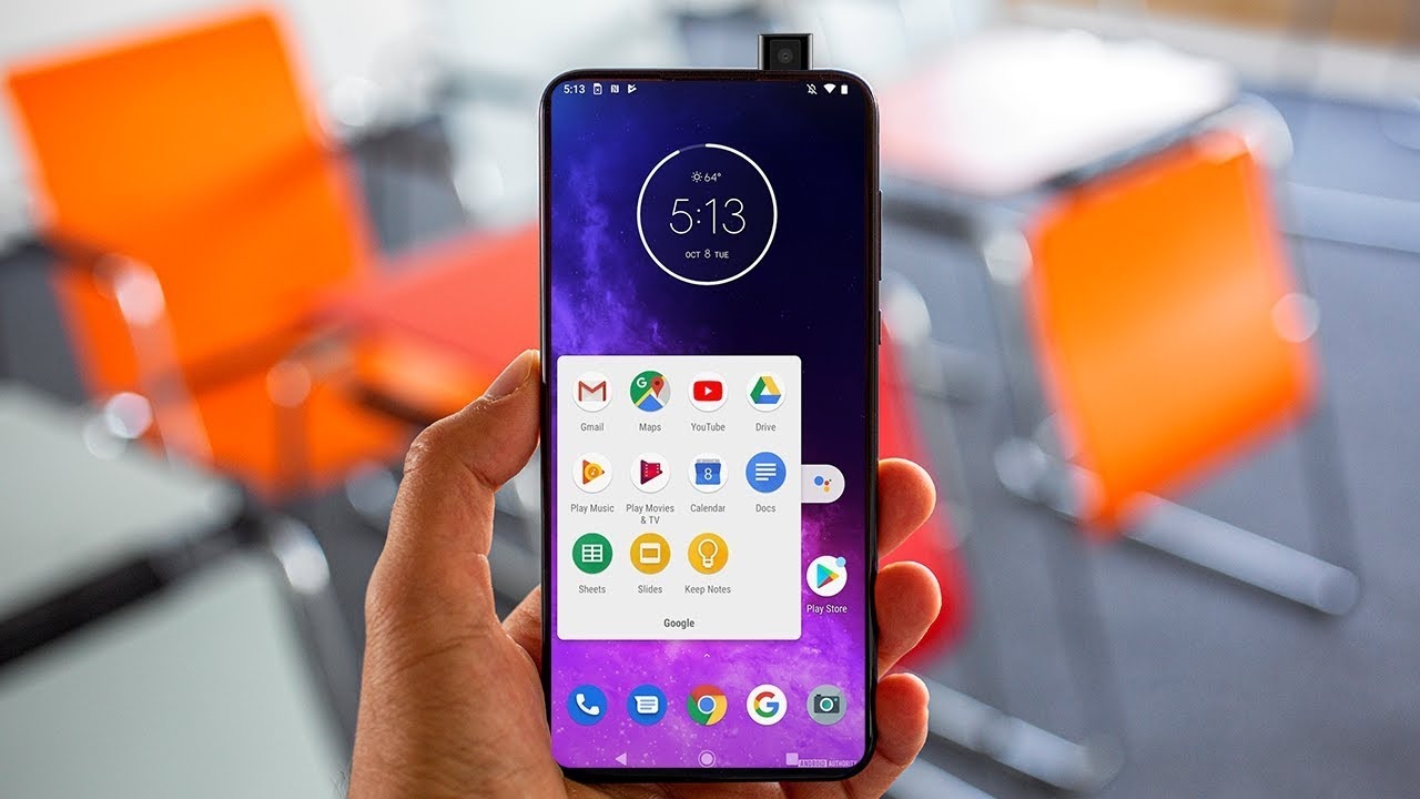 Présentation du smartphone Motorola One Hyper avec les principales fonctionnalités