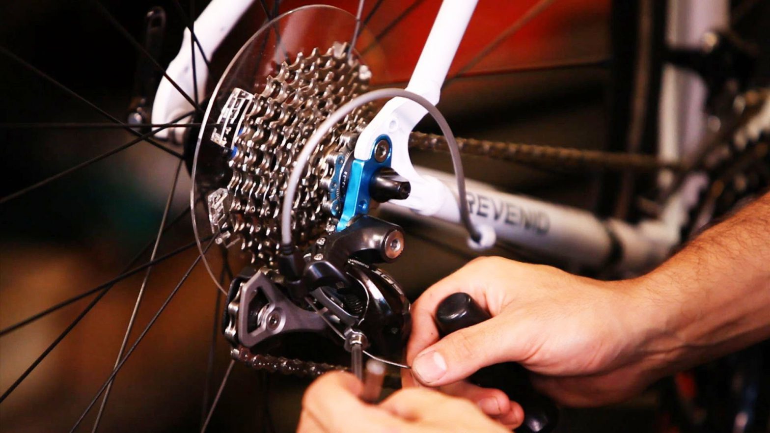 Ranking of the best bike chain squeezers for 2025