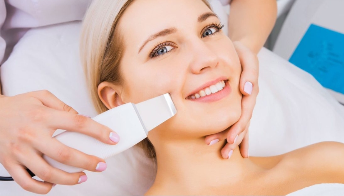 Rating of the best ultrasonic facial cleaners for 2025