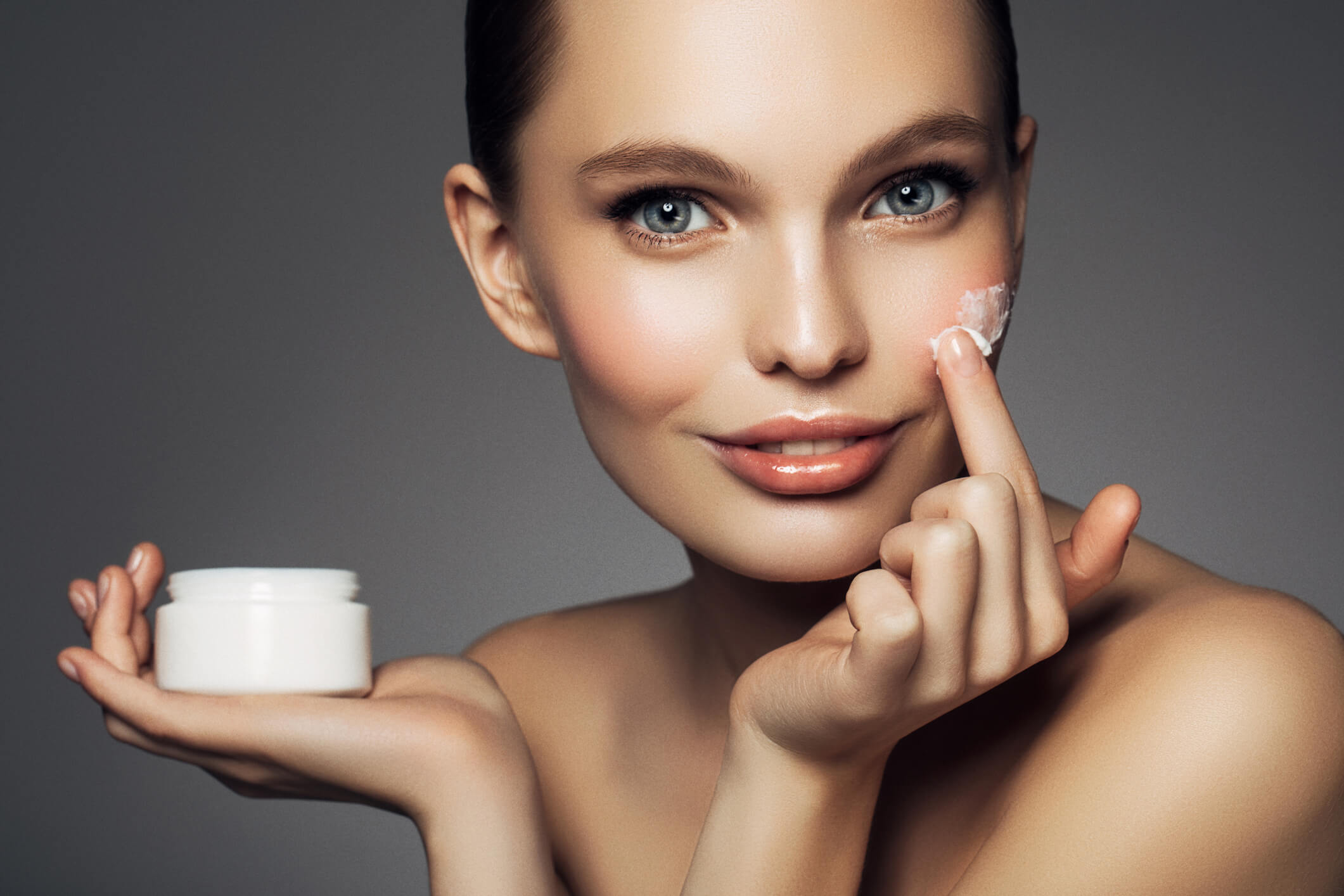 Ranking of the best face creams for sensitive skin for 2025