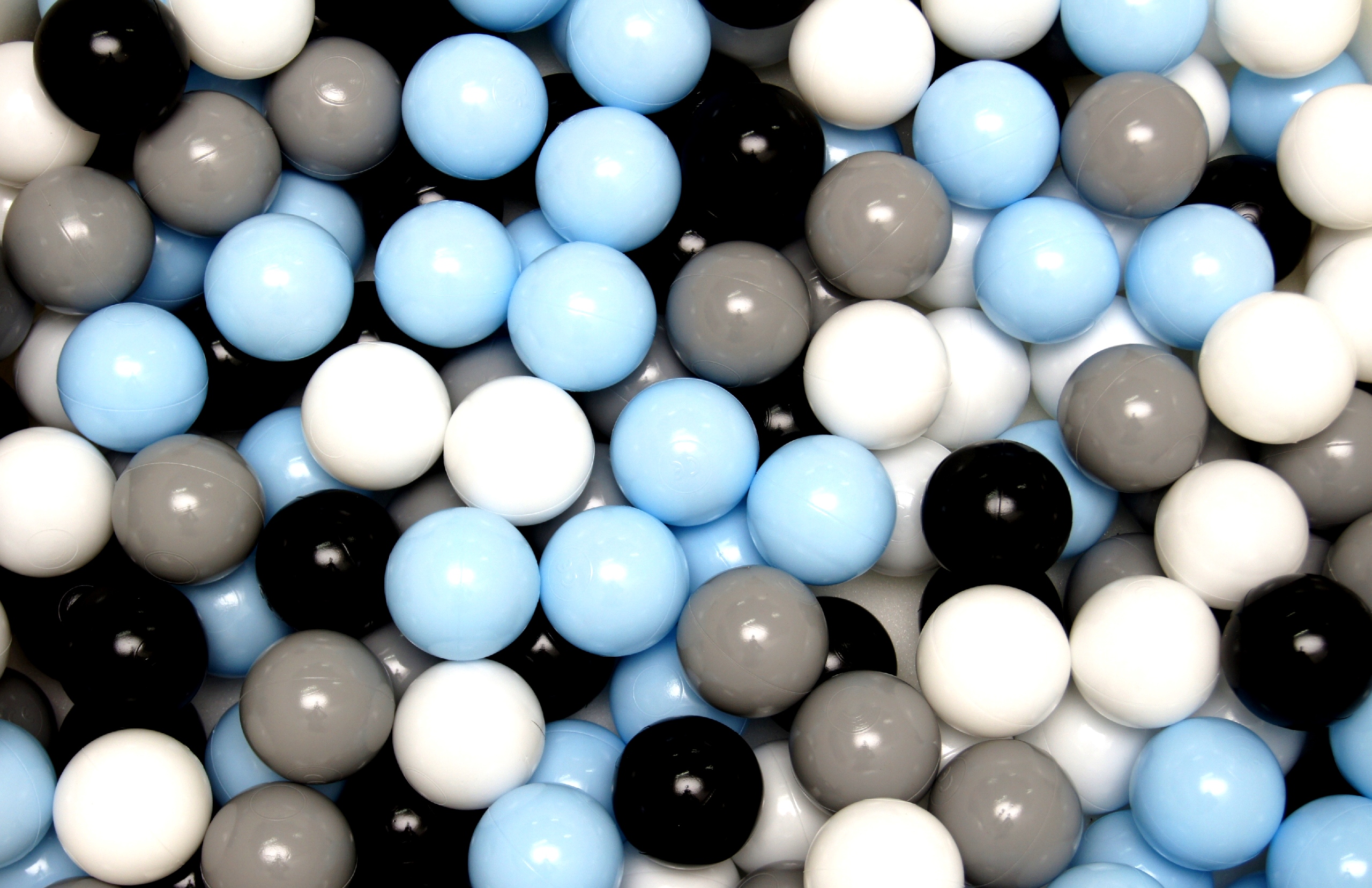 Ranking of the best dry pool balls for 2025