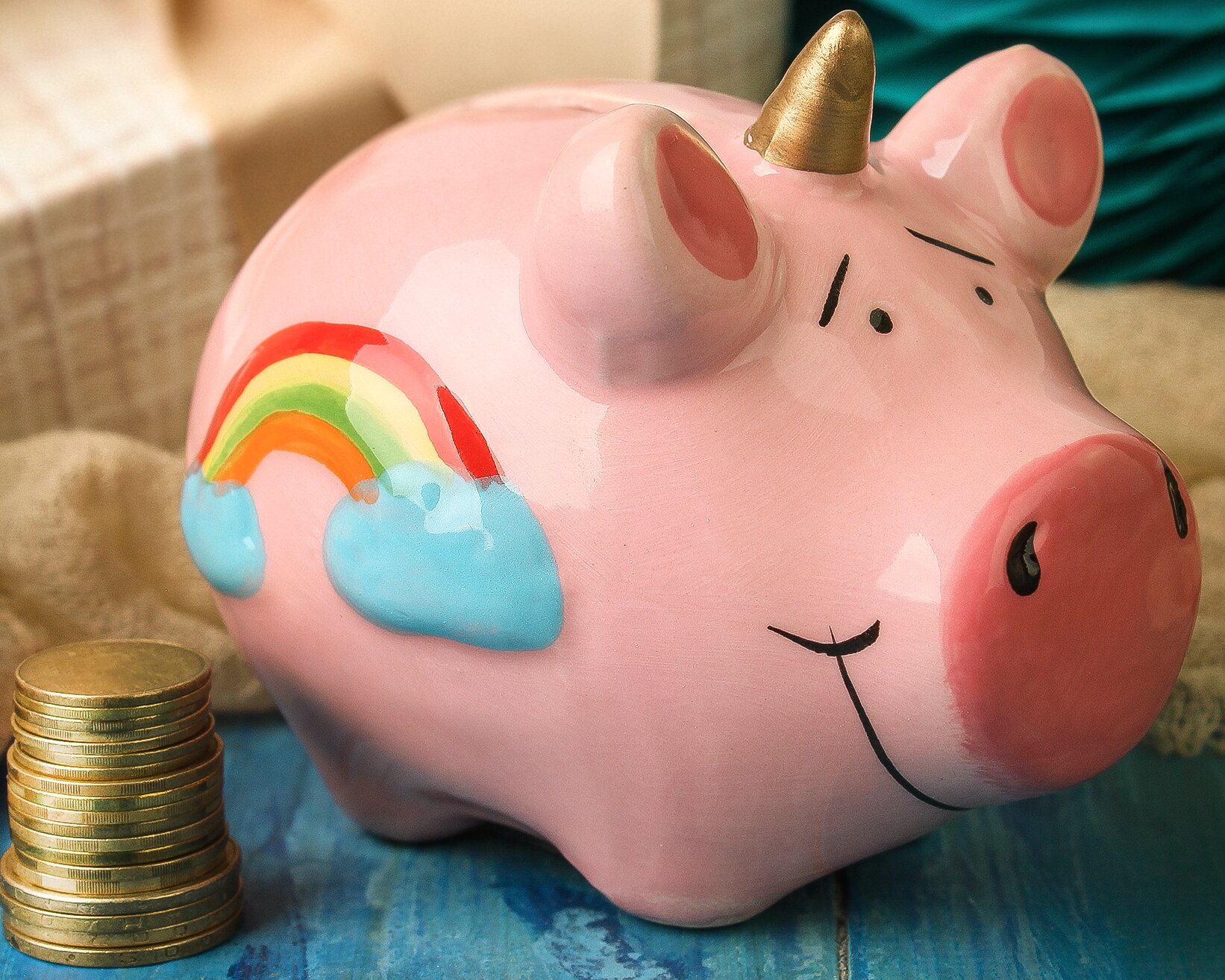 Rating of the best piggy banks for money for 2025