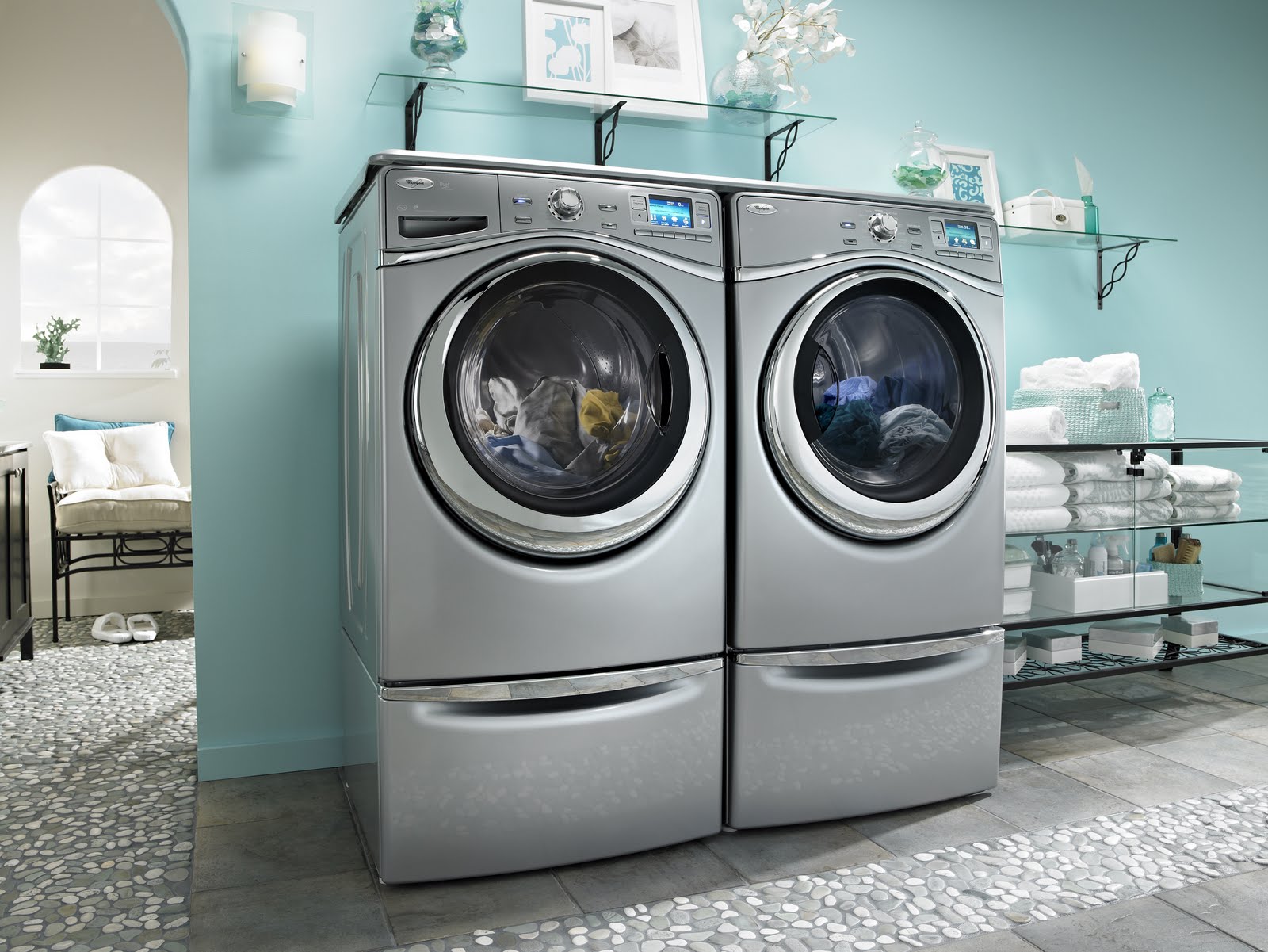 Rating of the best narrow clothes dryers for 2025