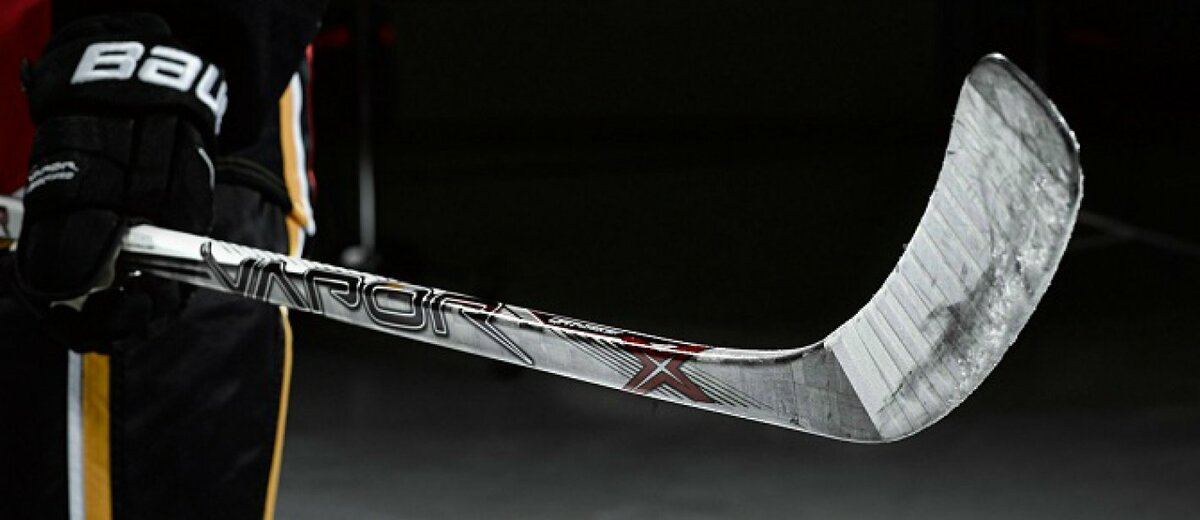 Rating of the best hockey sticks for 2025