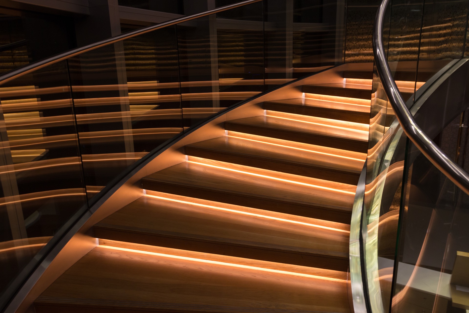 Rating of the best lights for stairs for 2025