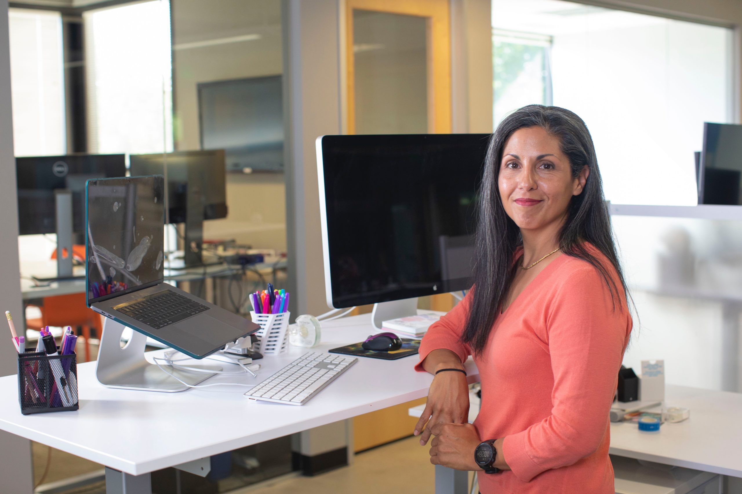 Ranking of the best standing desks for 2025