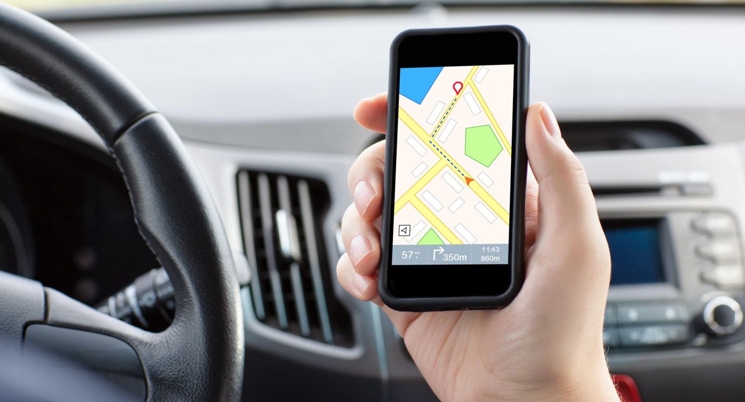 Rating of the best maps and GPS navigation programs for the car for 2025