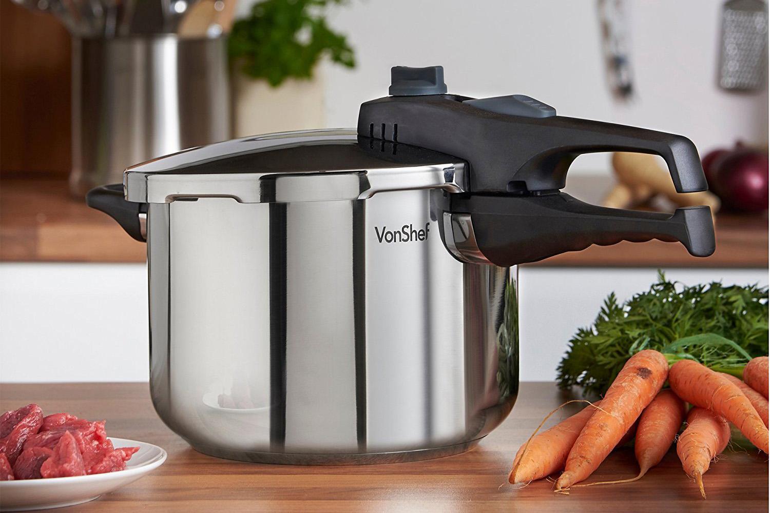 Rating of the best pressure cookers for 2025