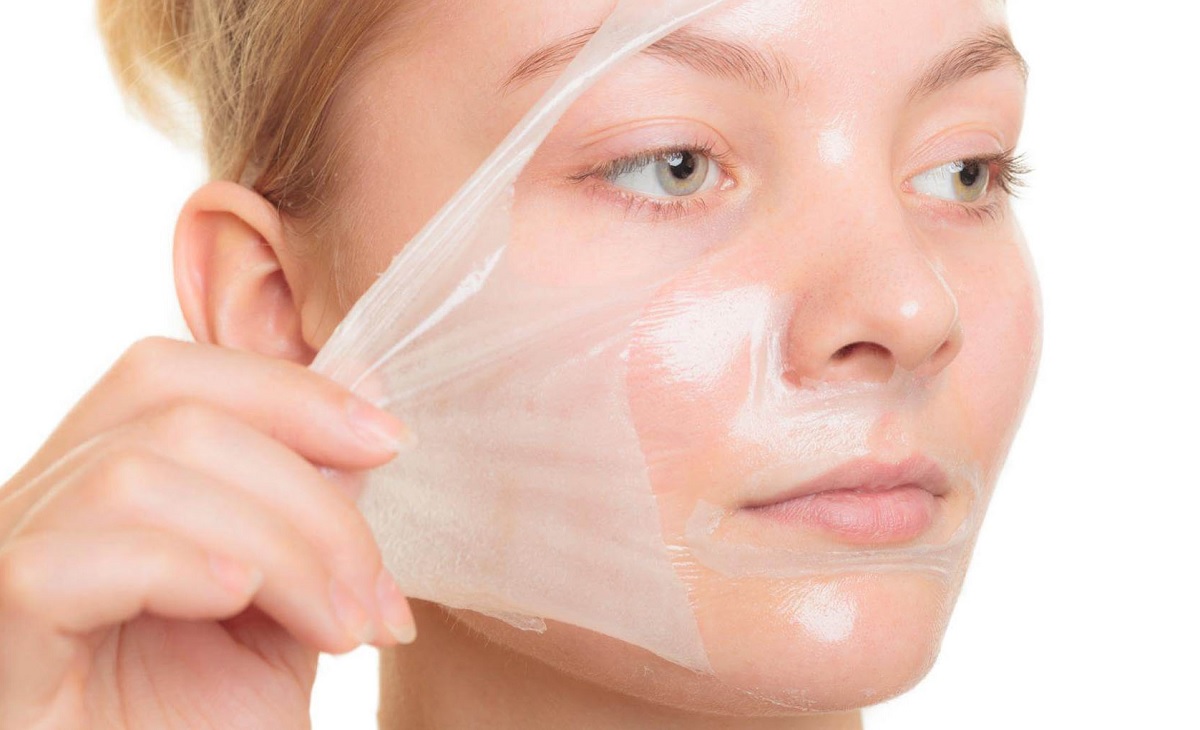 Rating of the best face masks for oily skin for 2025