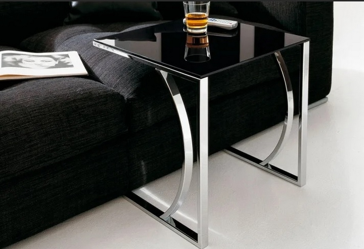 Rating of the best side tables for 2025