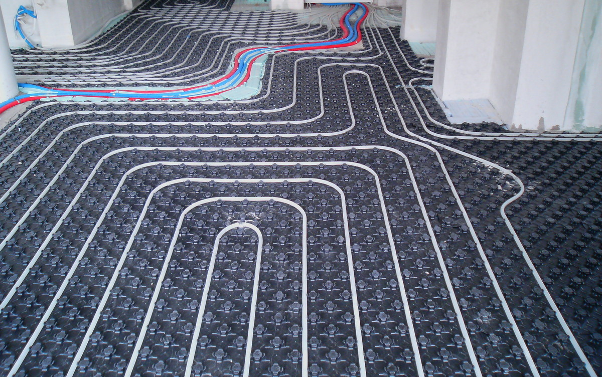 Rating of the best pipes for underfloor heating for 2025