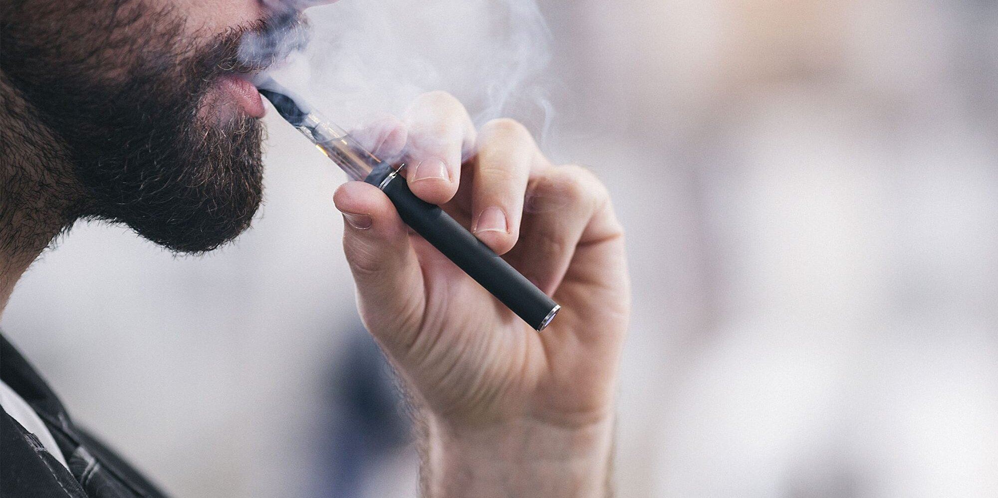 Rating of the best disposable e-cigarettes for 2025