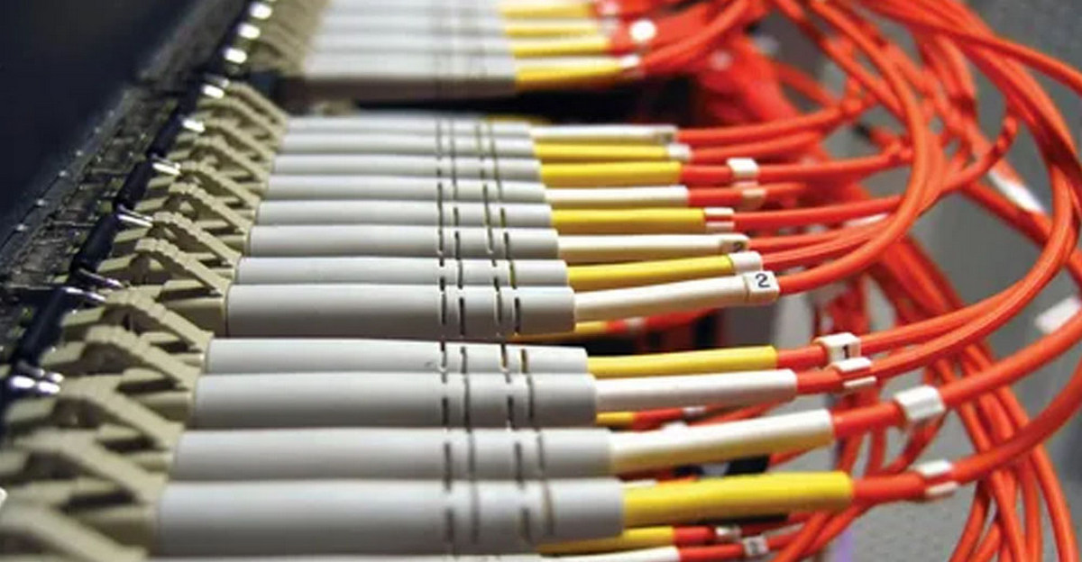 Rating of the best optical cables for 2025