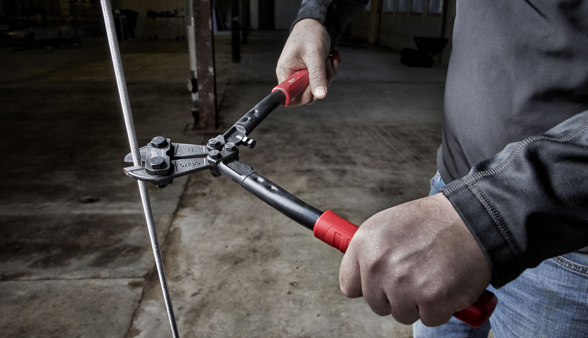 Ranking of the best bolt cutters for 2025