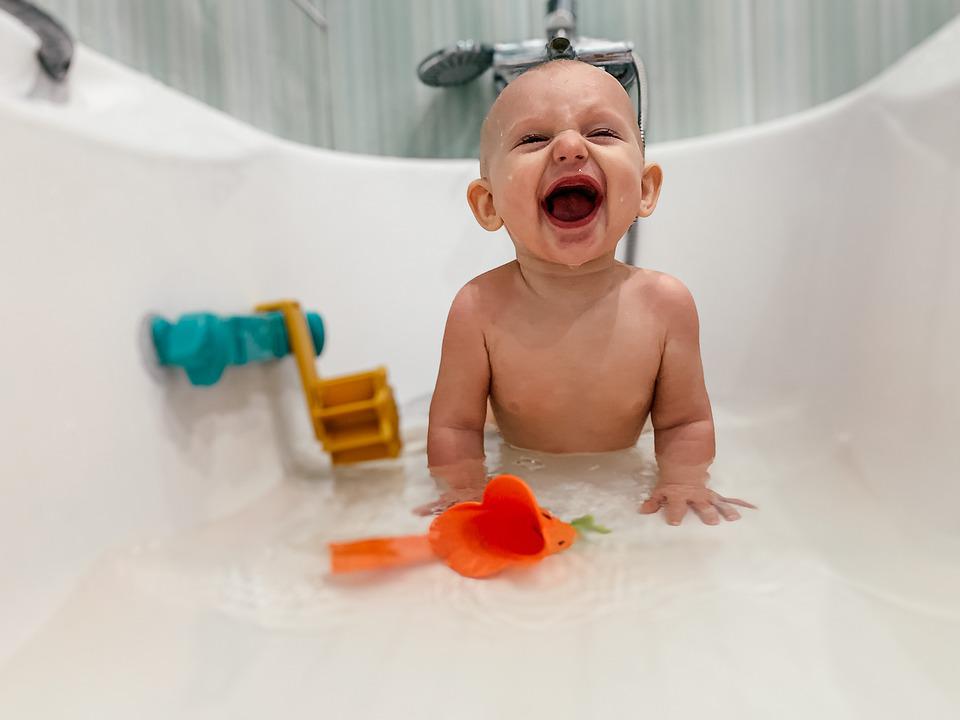 Rating of the best baths for bathing babies for 2025