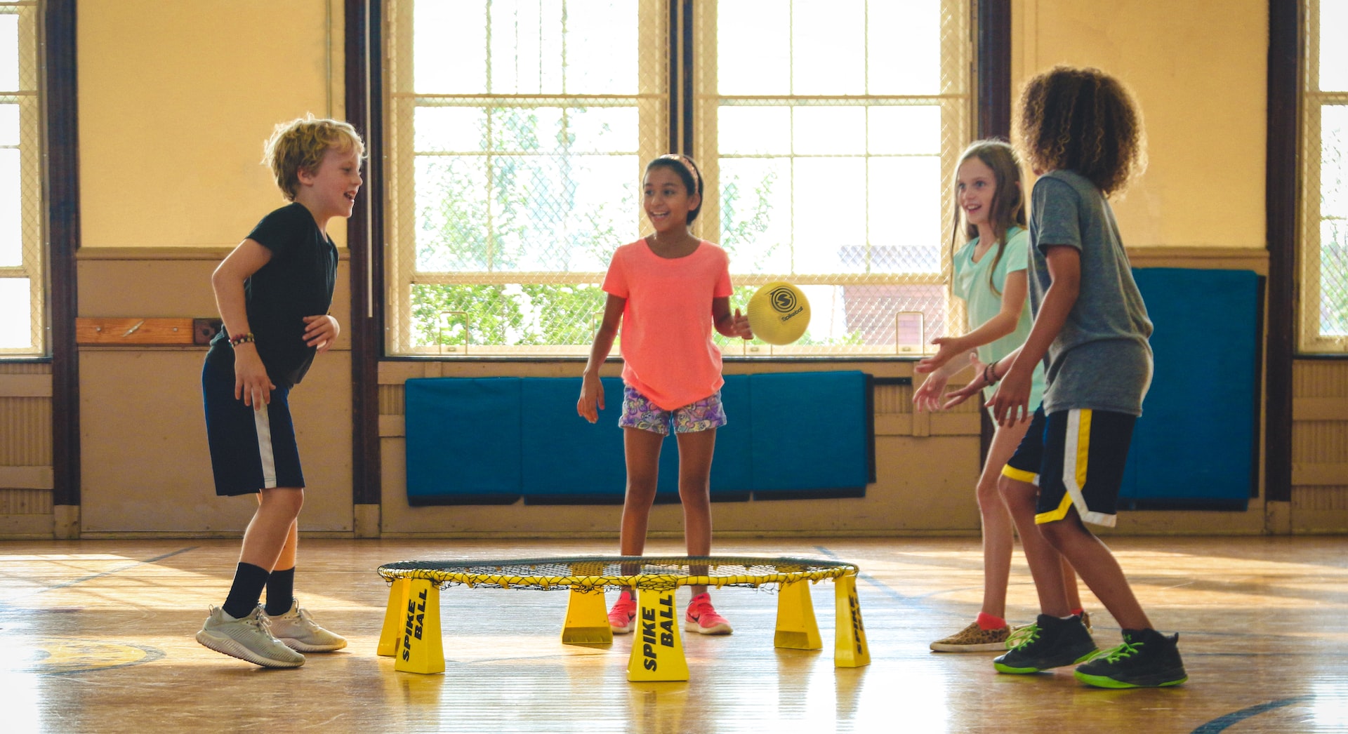 Classement des meilleures chaussures de gym pour l'école en 2025